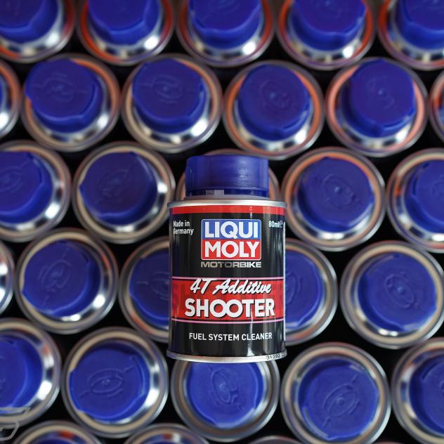 น้ำยาล้างหัวฉีด  LIQUI MOLY MOTORBIKE 4T SHOOTER ขนาด 80 มิลลิลิตร ใช้ได้ทั้งระบบคารืบูเรเตอร์ และ หัวฉีด