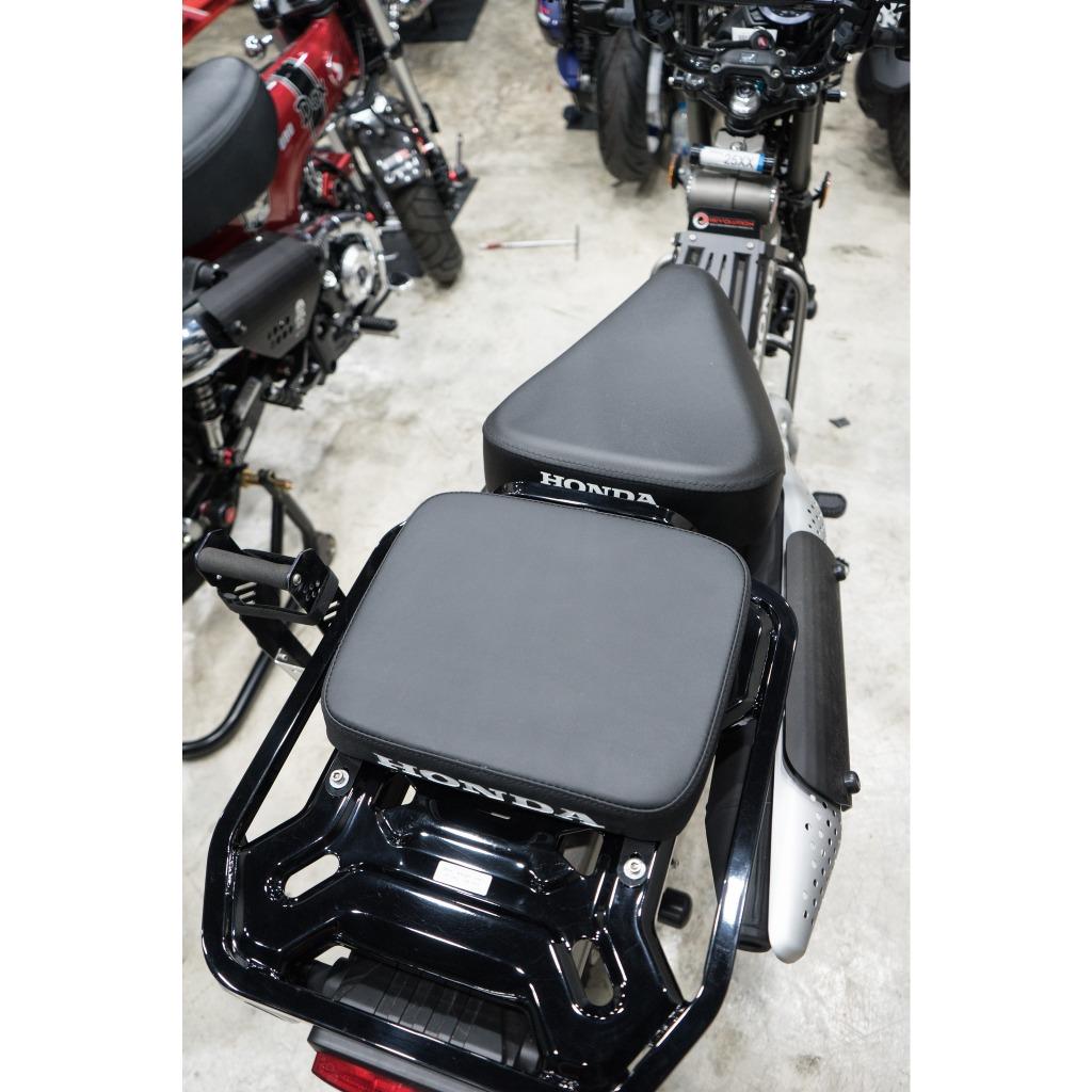 เบาะนั่งหลัง GRANDTHAIRAIDER ตรงรุ่น CT-125 สีดำ มีหลายทรง GTR