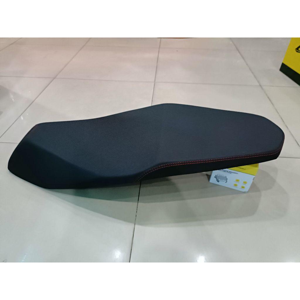 เบาะปาด PCX160  เบาะปาดทรงซิ่ง 2ตอน / 1ตอน โครงเทียม  ผ้าเรดเดอร์ ด้ายแดง