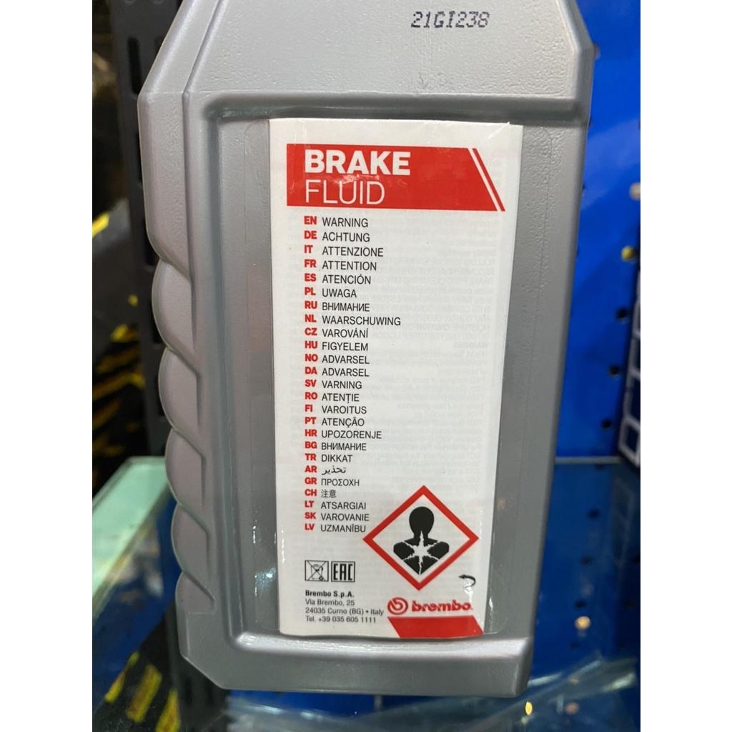 น้ำมันเบรค BREMBO DOT4 DOT5.1 ขนาด 500ml (ครึ่งลิตร)