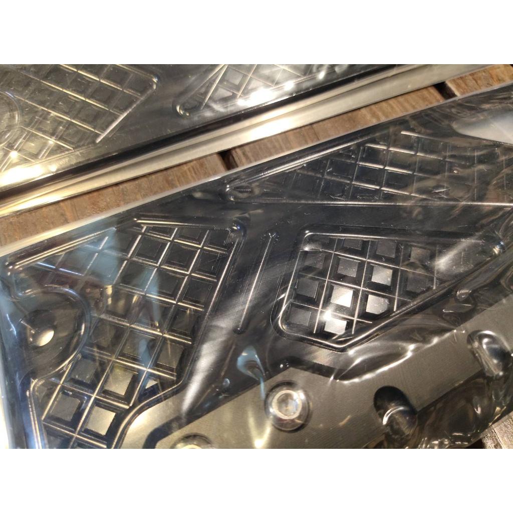 แผ่นรองพื้น สแตนเลส+มีเนียม CNC V.2 Forza300-350  งาน REVOLUTION