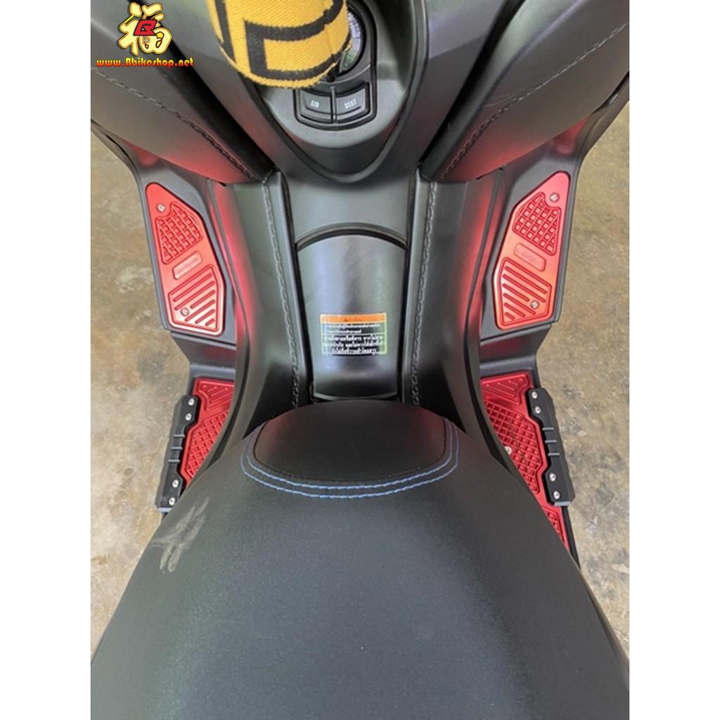 แผ่นรองพื้นพักเท้า รุ่น X-MAX GTR กันลื่น กันรอย พื้นพักเท้าหน้า อลูิมิเนียม มีกันชน