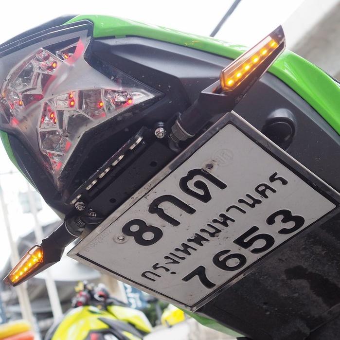 465.ท้ายสั้นแม่เหล็กพับได้ มีไฟส่องป้ายทะเบียน รุ่น  Z650/NINJA650 / Sevenspeed