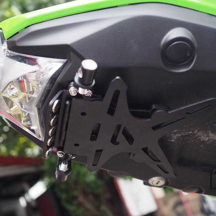 465.ท้ายสั้นแม่เหล็กพับได้ มีไฟส่องป้ายทะเบียน รุ่น  Z650/NINJA650 / Sevenspeed