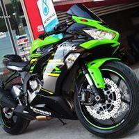 ชิวหน้า ZX6r อคิลิคดำ ทรงโหนก*แต่ง ตรงรุ่น ZX ZX6R หน้ากาก บังหน้า ชิวหน้ารถมอเตอร์ไซค์