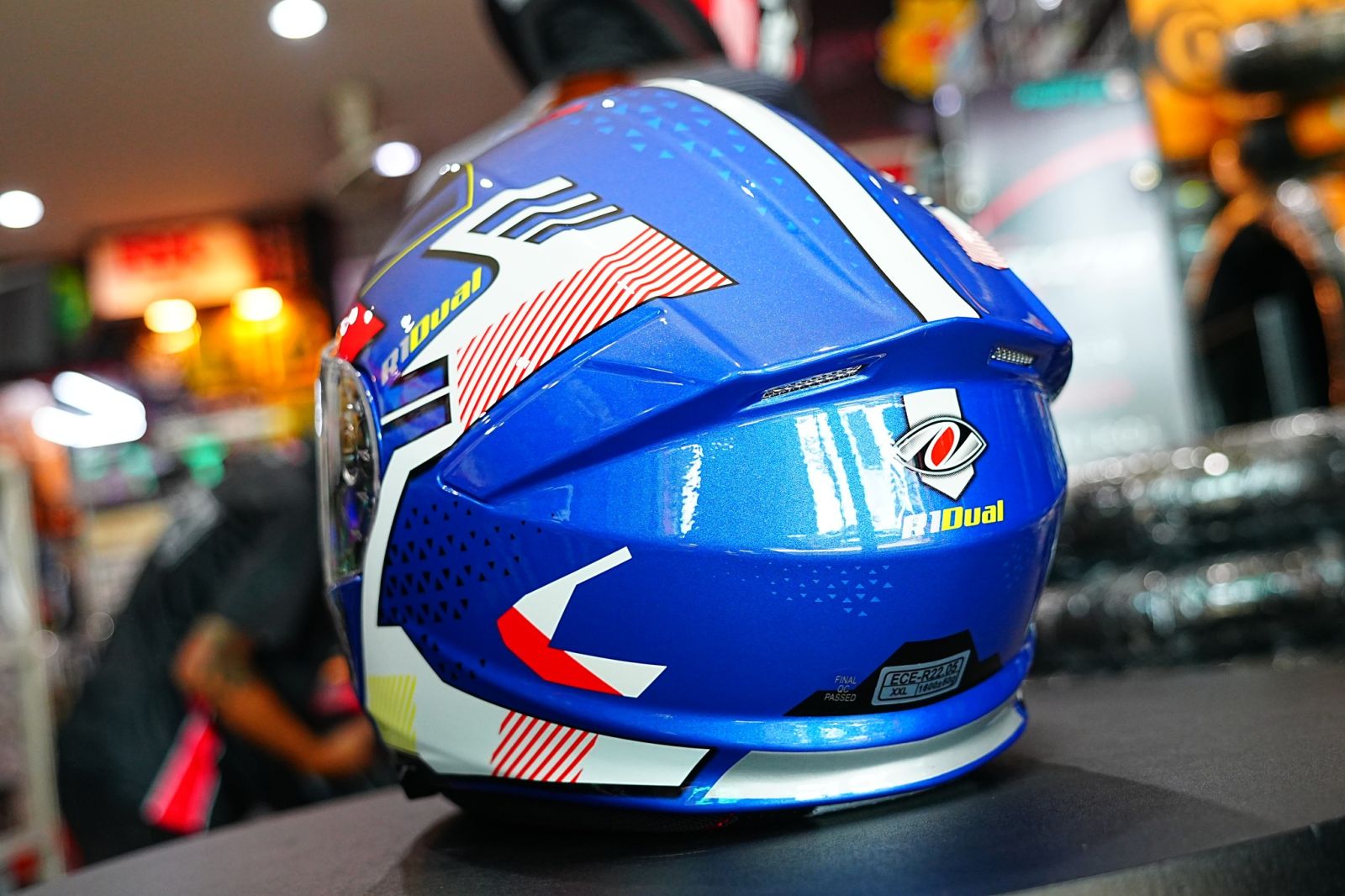 หมวกกันน็อค ยกคางได้ REAL ATLAS R1 DUAL