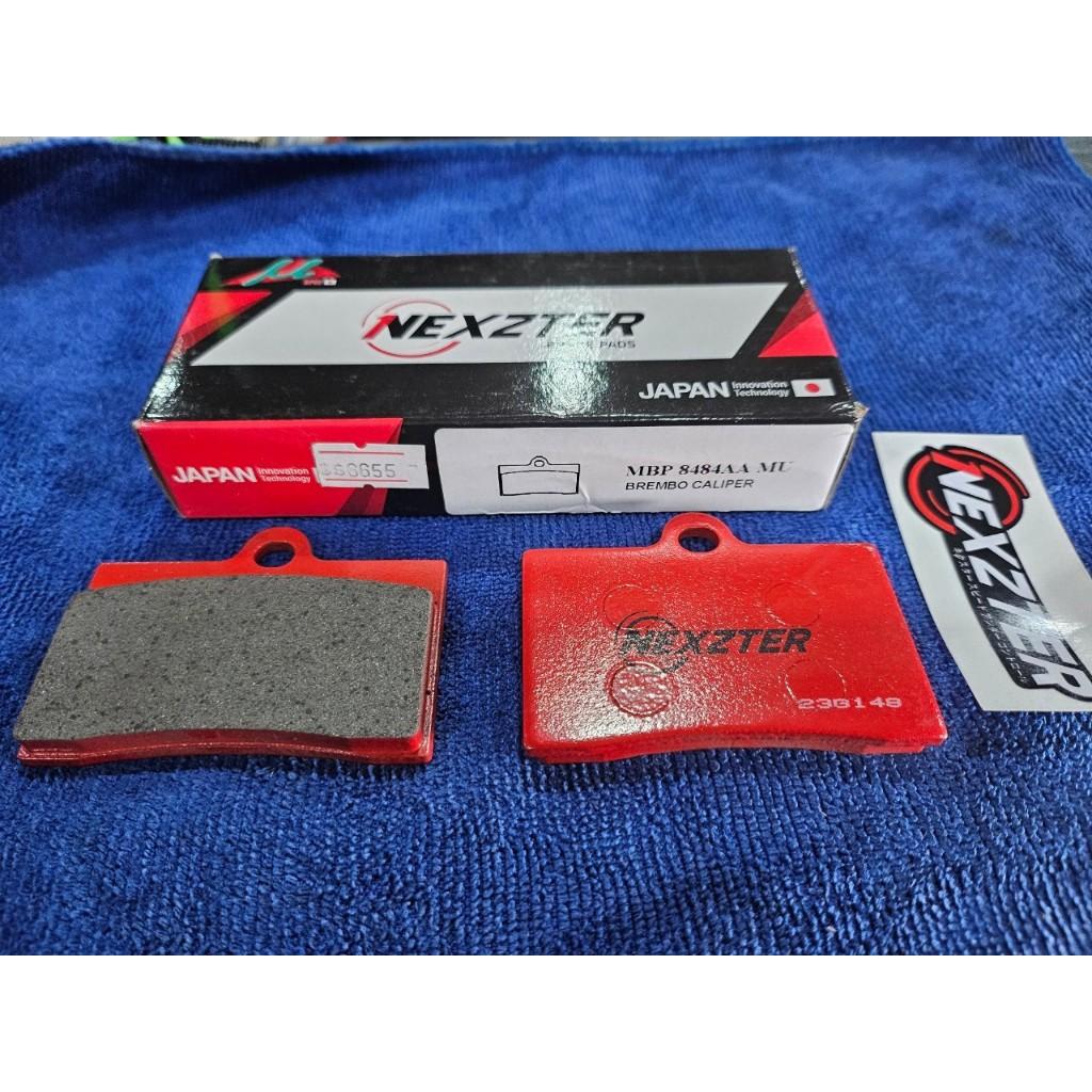 29. ผ้าเบรคหน้า NEXZTER 8484AA ผ้าเบรคปั๊ม BREMBO CALIPER 4 POT หูชิด