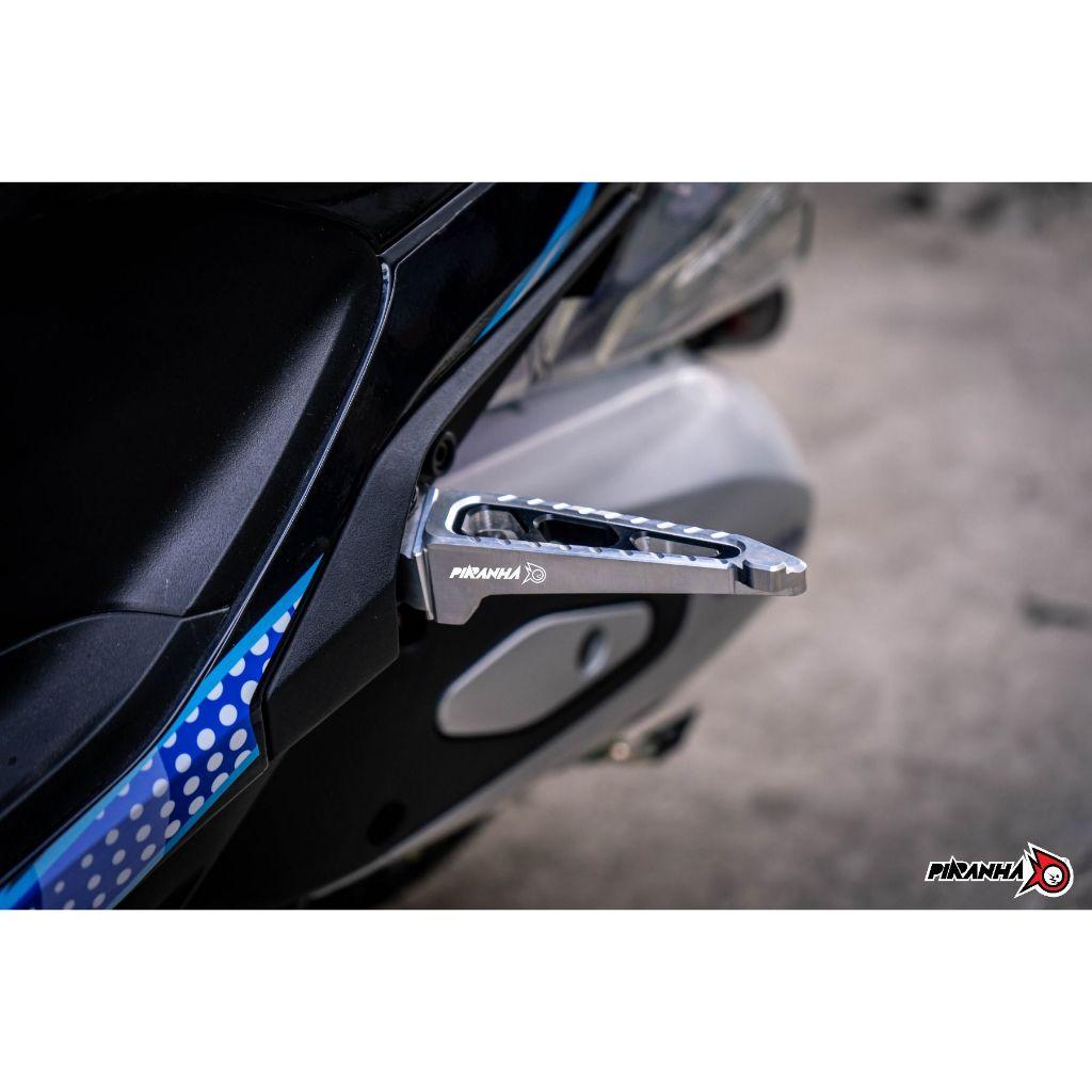 พักเท้าหลัง CNC Duo Anodize FORZA-350 / ADV-350 / LEAD-125 แบรนด์ PIRANHA