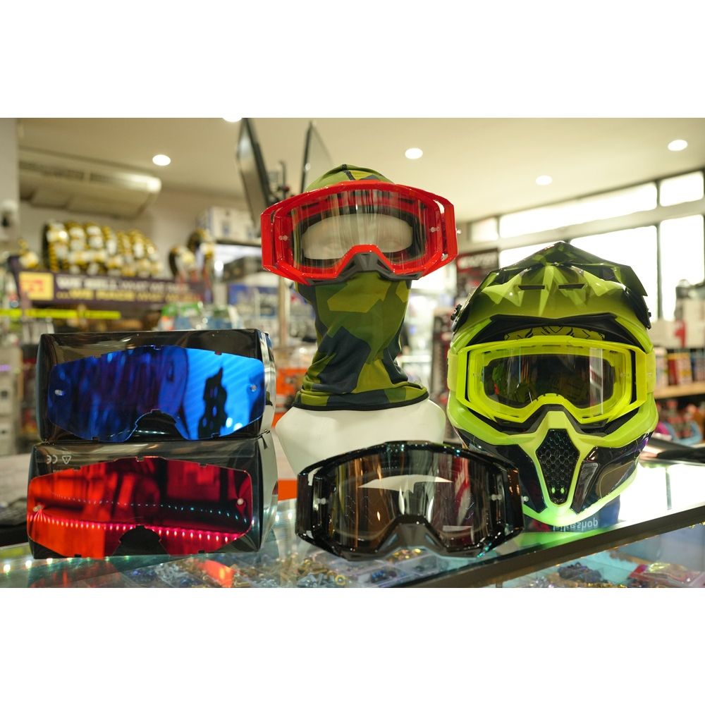 แว่นวิบาก GOGGLE รุ่น BR-101 ใส่เสริมหมวกวิบาก สีส้ม เขียว ดำ แข็งแรง น้ำหนักเบา มีความยืดยุ่นสูง ออกแบบมาสำหรับใช้กับหม