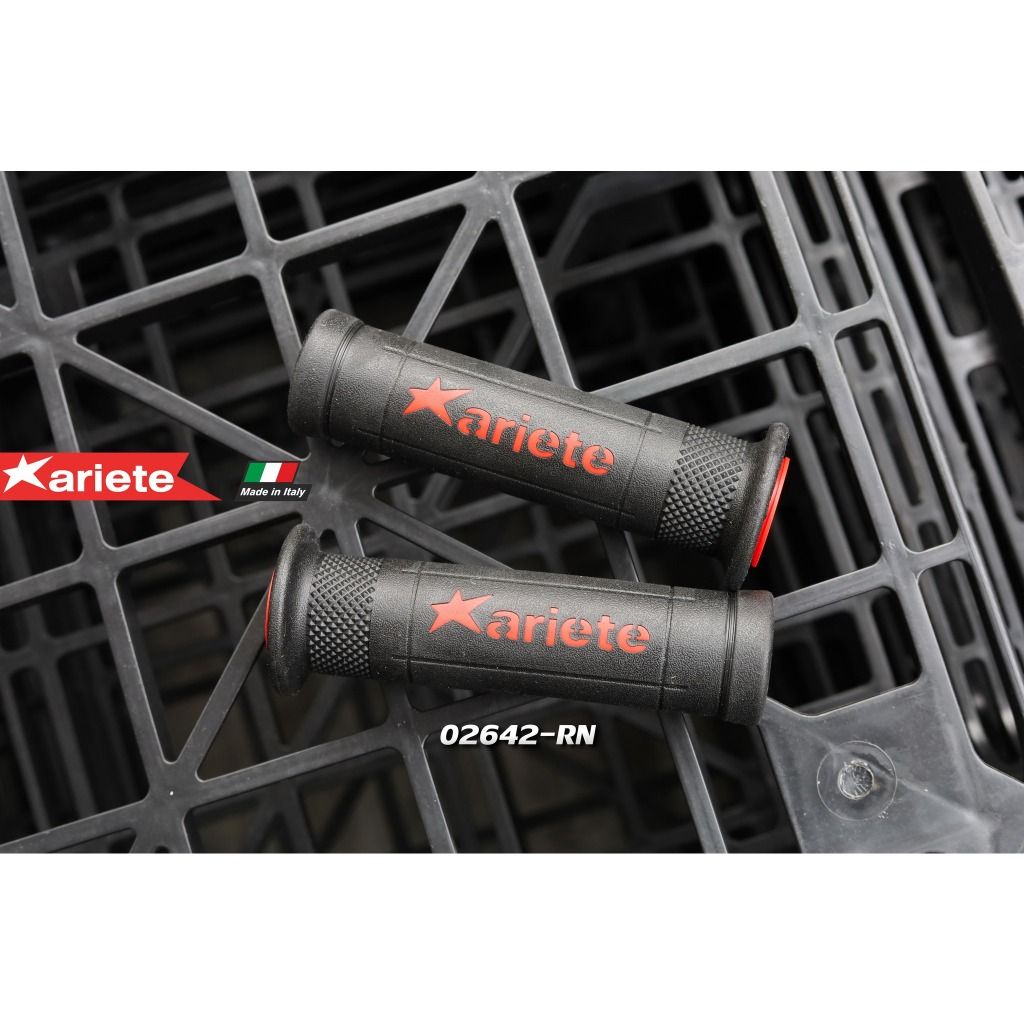 ปลอกแฮนด์ Ariete รุ่น Ariram Road Grips ของเเท้ MADE IN ITALY รุ่นยอดฮิต Racing เนื้อนิ่ม Soft นุ่มที่สุด