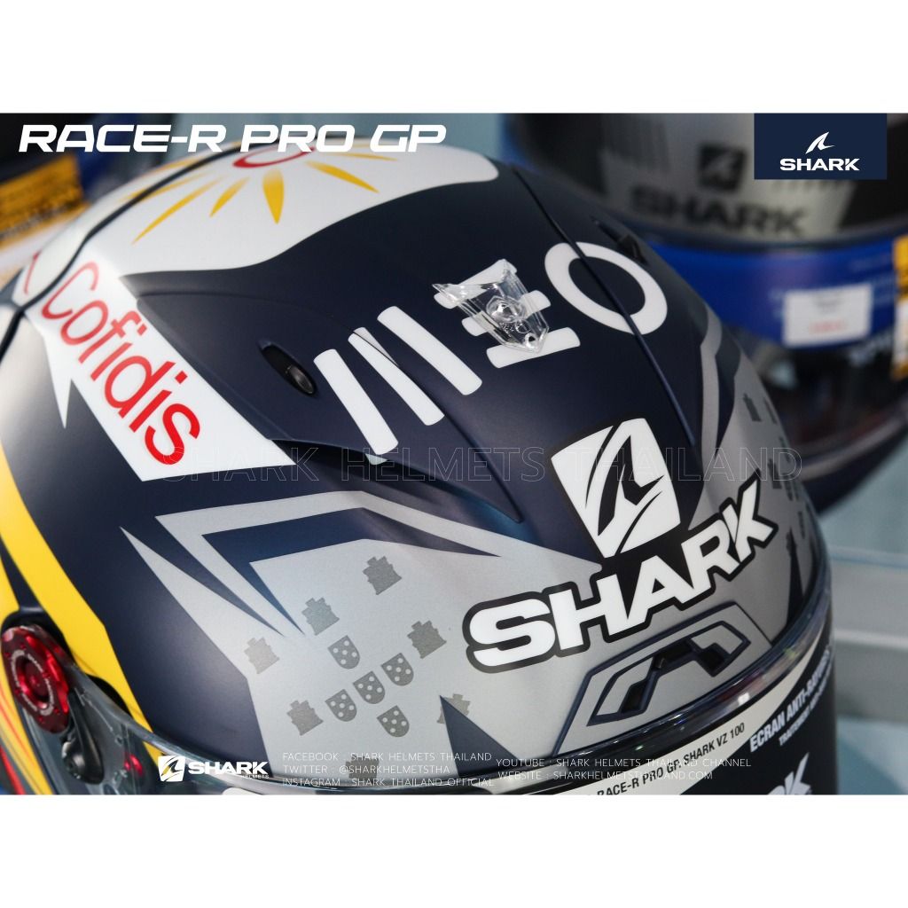 หมวกกันน็อค SHARK RACE-R PRO GP Oliveira Signature (BSW)