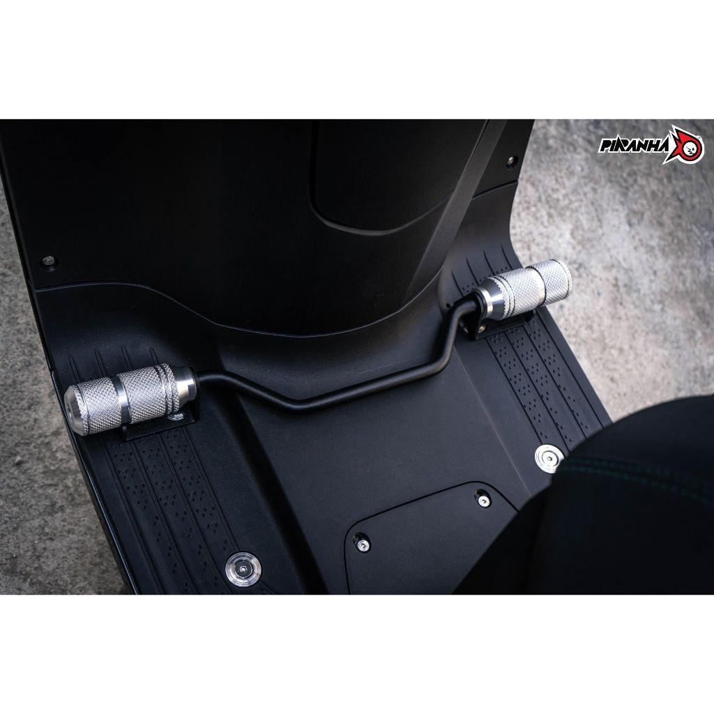 คานพักเท้าหน้า CNC LEAD-125  Giorno+ CR RACING (017)