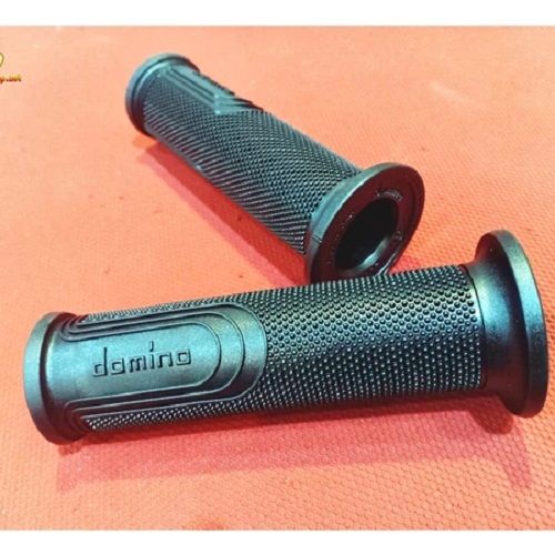 ปลอกแฮนด์ Domino สีดำ รุ่น 6274 ปลายเปิดปลอกมือ สินค้าของแท้ (0470)