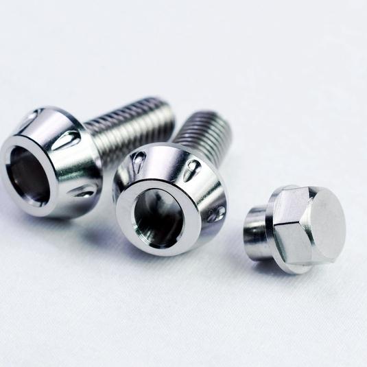 น็อตกันขโมย  ปั๊มผีเสื้อ 8x20 มิล.8*29  ลายหยดน้ำ น็อตเลส SEVEN SPEED