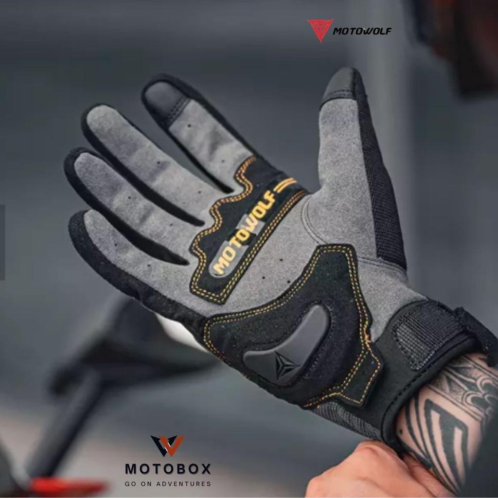 ถุงมือผ้าผสมหนังแกะ แบรนด์ motowolf 0333 ถุงมือเต็มนิ้ว มีการ์ดคาร์บอนเคฟล่า ระบายอากาศดี สัมผัสหน้าจอได้24